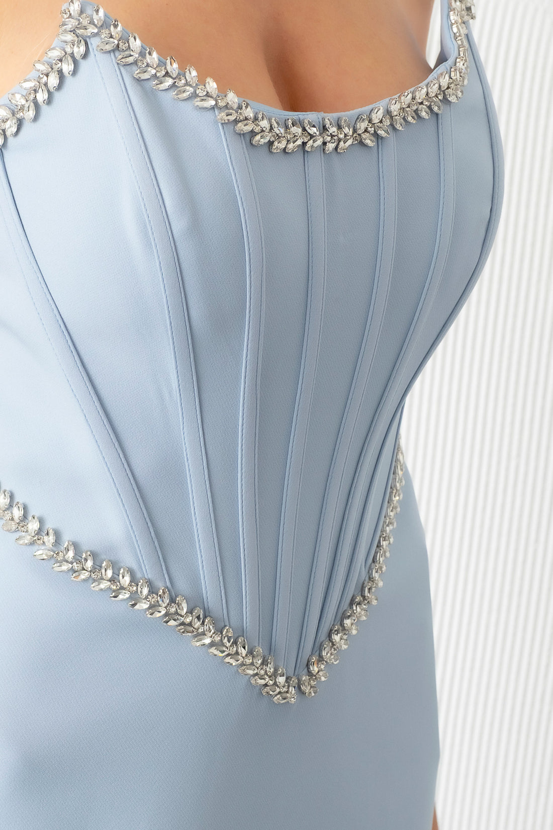 Kadın Bebe Mavi Dar Kalıp Straplez Taşlı Peplum Kesim Söz Nişan Nikah Abiye