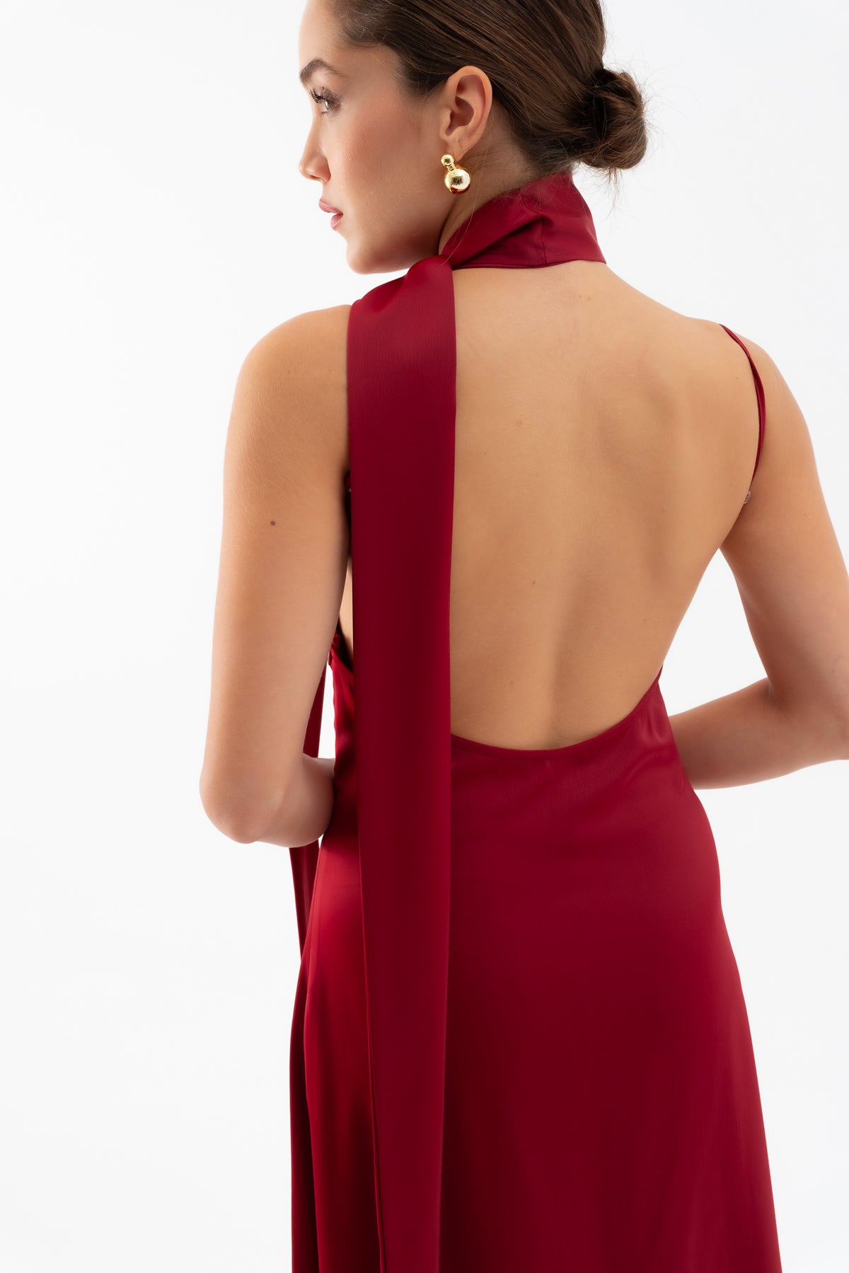 Kadın Bordo Fularlı Maxi Saten Elbise