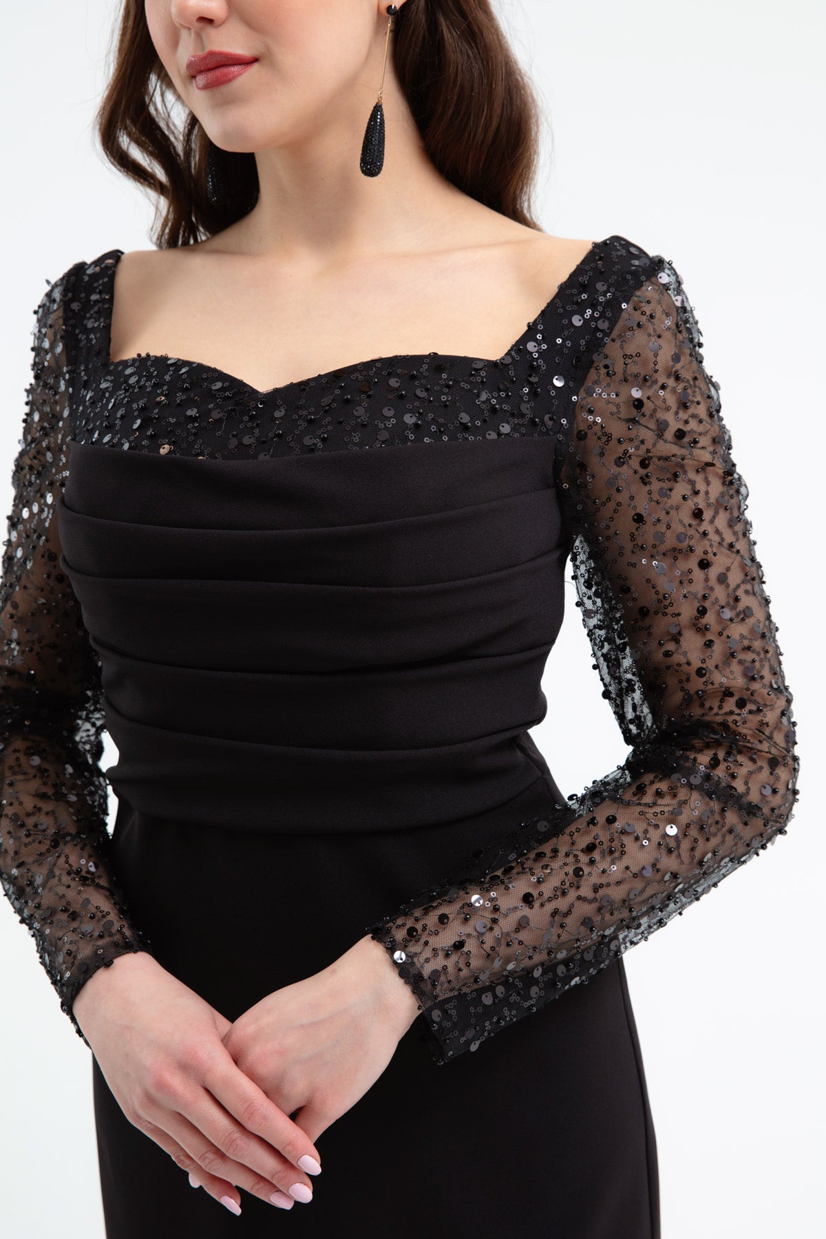 Kadın Siyah Dar Kalıp Kalp Yaka Kolları Payetli Söz Nişan Nikah Abiye