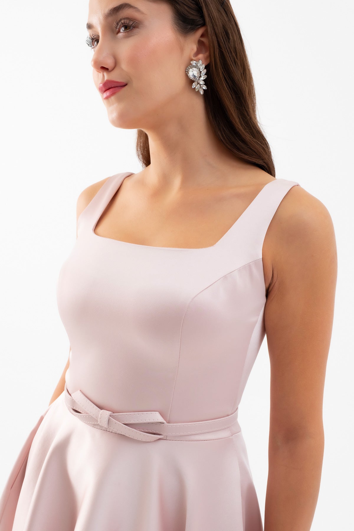 Kadın Pudra Kare Yaka Kemerli Midi Söz Nişan Elbisesi