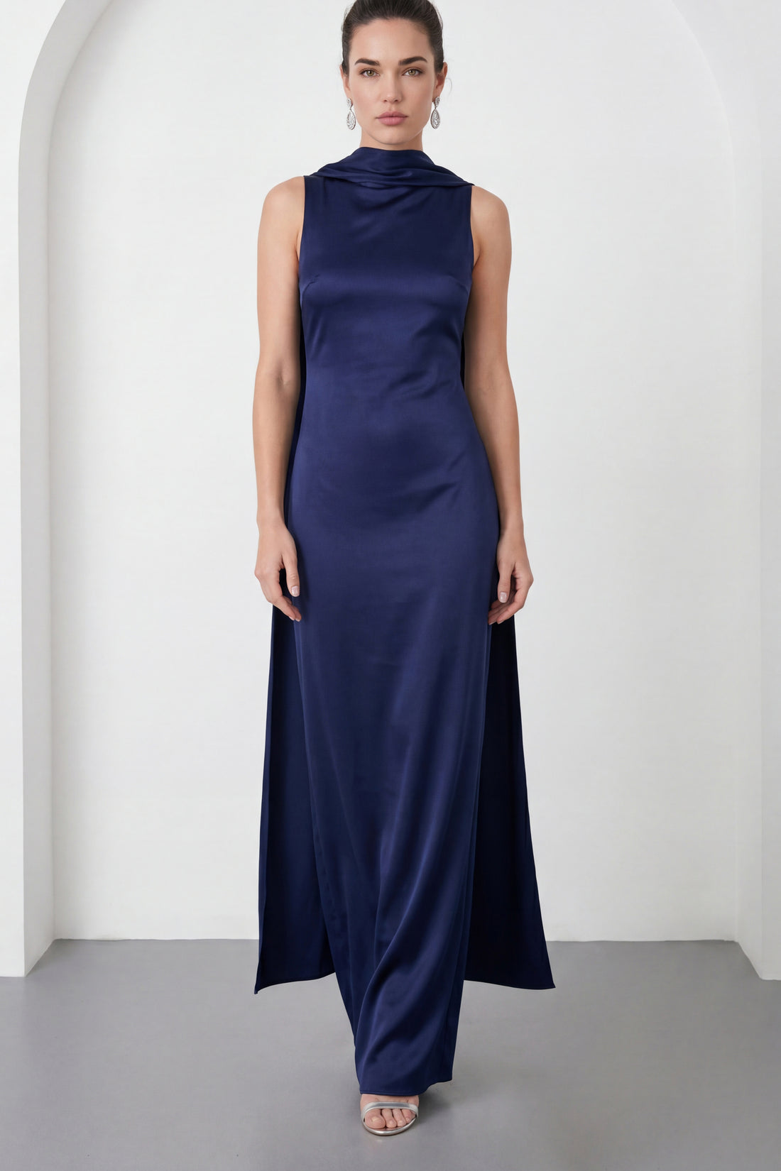 Kadın Lacivert Kuşaklı Saten Söz Nişan Nikah Abiye Elbise