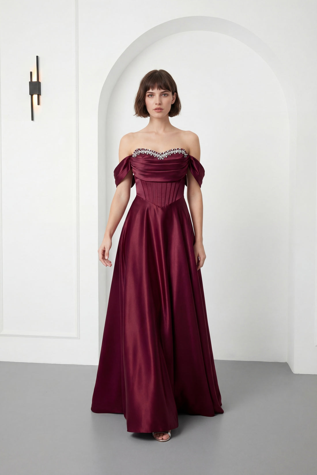 Kadın Bordo Kayık Yaka Taşlı Uzun Söz Nişan Nikah Abiye Elbise