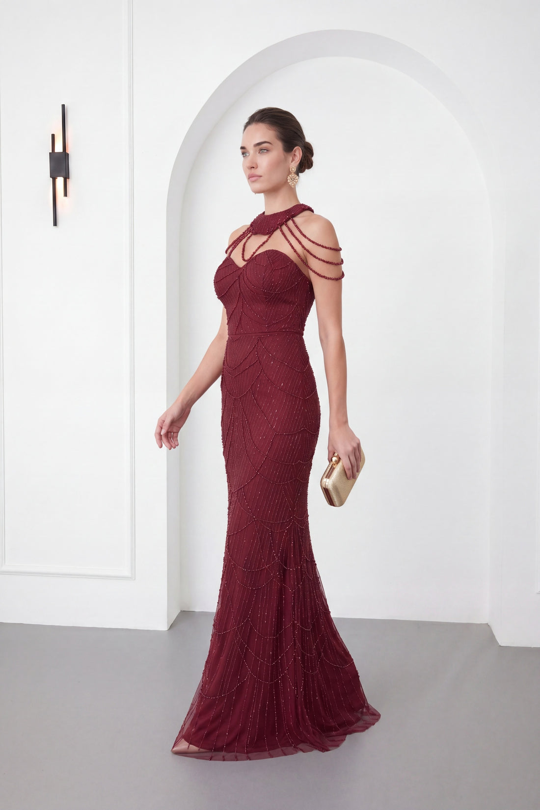 Kadın Bordo Yaka Detay Boncuklu Uzun Abiye Elbise