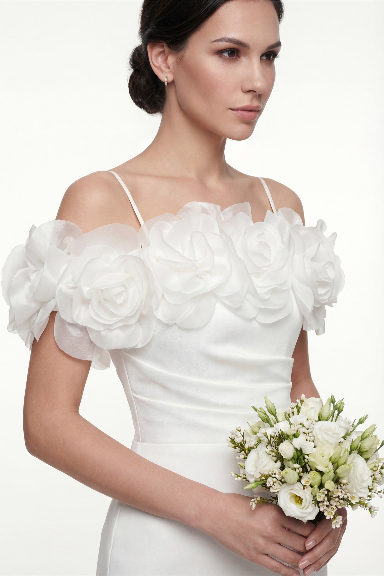 Kadın Beyaz Yakası Gül Detaylı Söz Nişan Nikah Abiye Elbise