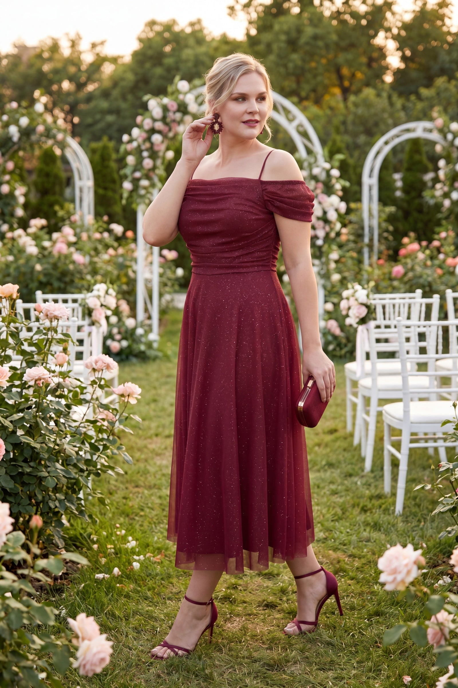 Kadın Bordo İnce Askılı Simli Midi Söz Nişan Nikah Abiye Elbise