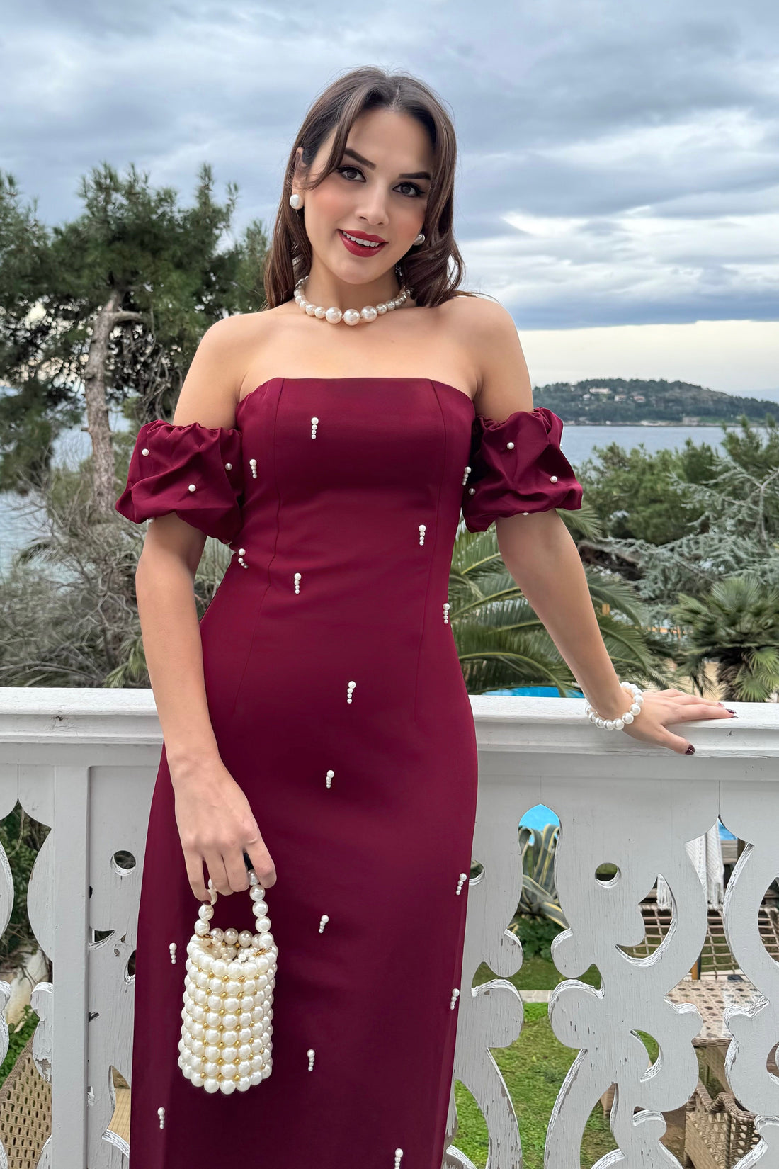 Kadın Bordo Straplez Yaka İnci İşlemeli Uzun Söz Nişan Nikah Elbise