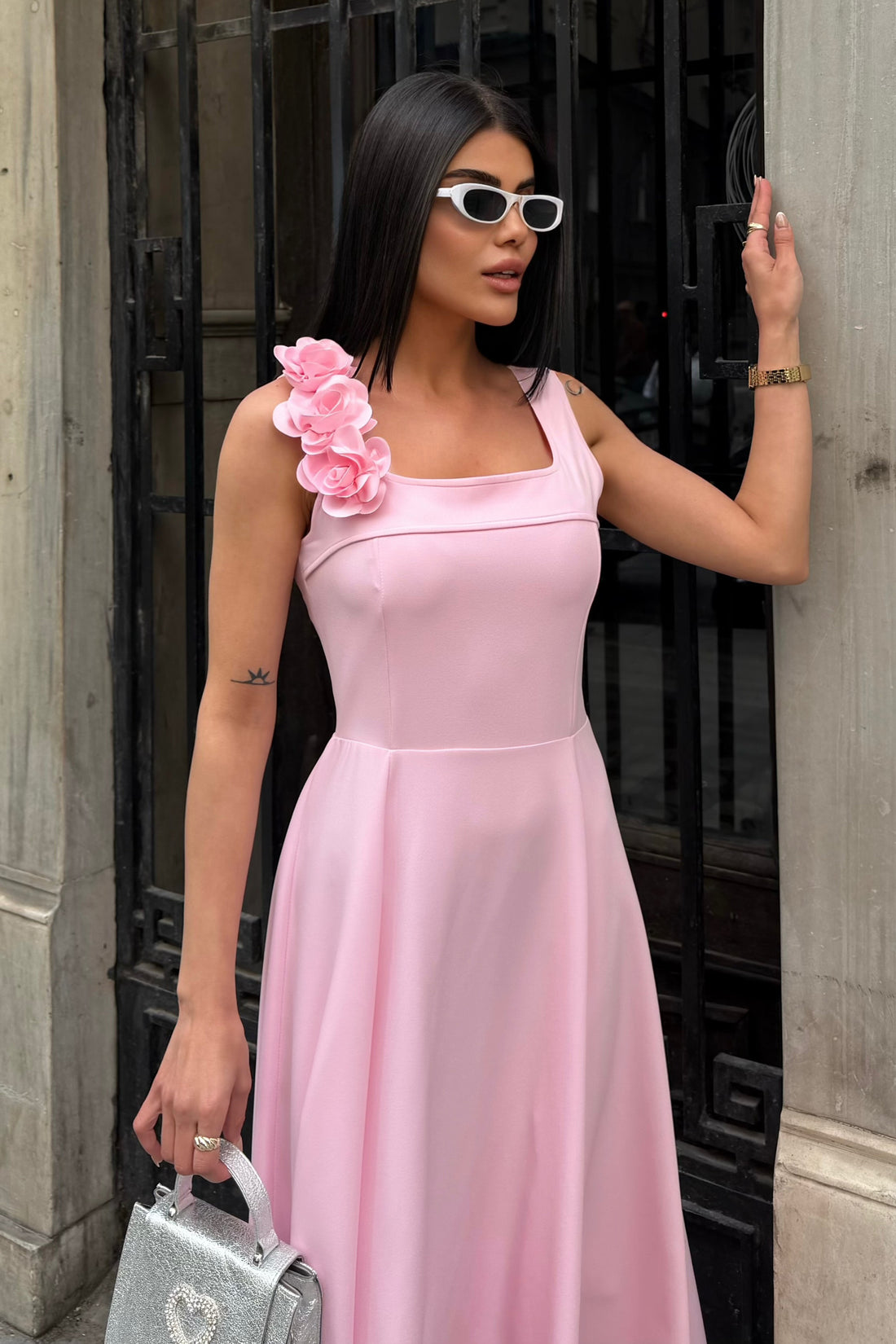 Kadın Pembe Kare Yaka Çiçek Detay Kloş Midi Elbise
